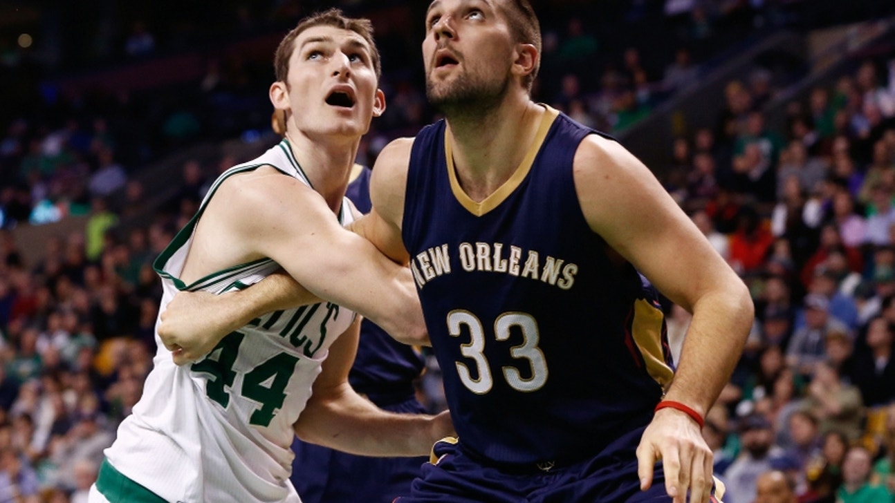 Pictures of Pelicans History: Ryan Anderson's Horrific Injury