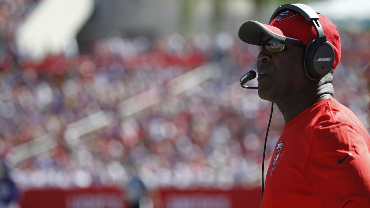 After trades, Bucs should aim for ultimate reward: the draft's top pick