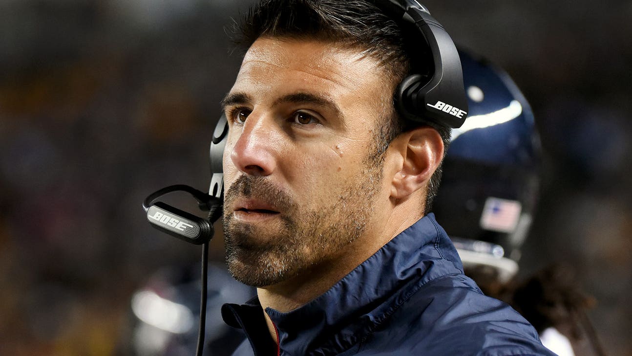 Report: 49ers interviewing Mike Vrabel for defensive coordinator job