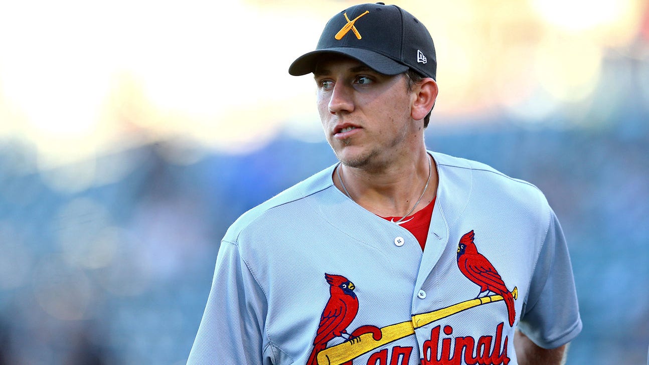 Cards hand out 18 non-roster invites to spring training