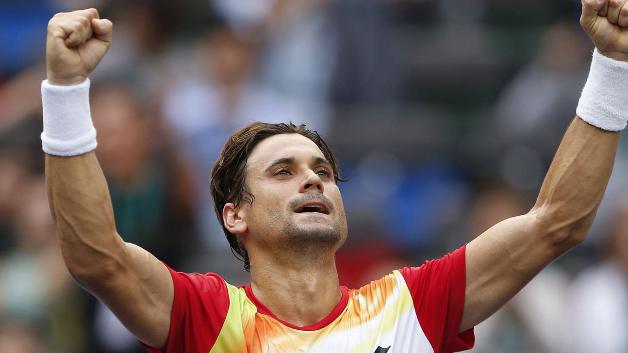 Ferrer beats Murray to reach quarters, boost chances of ATP finals spot