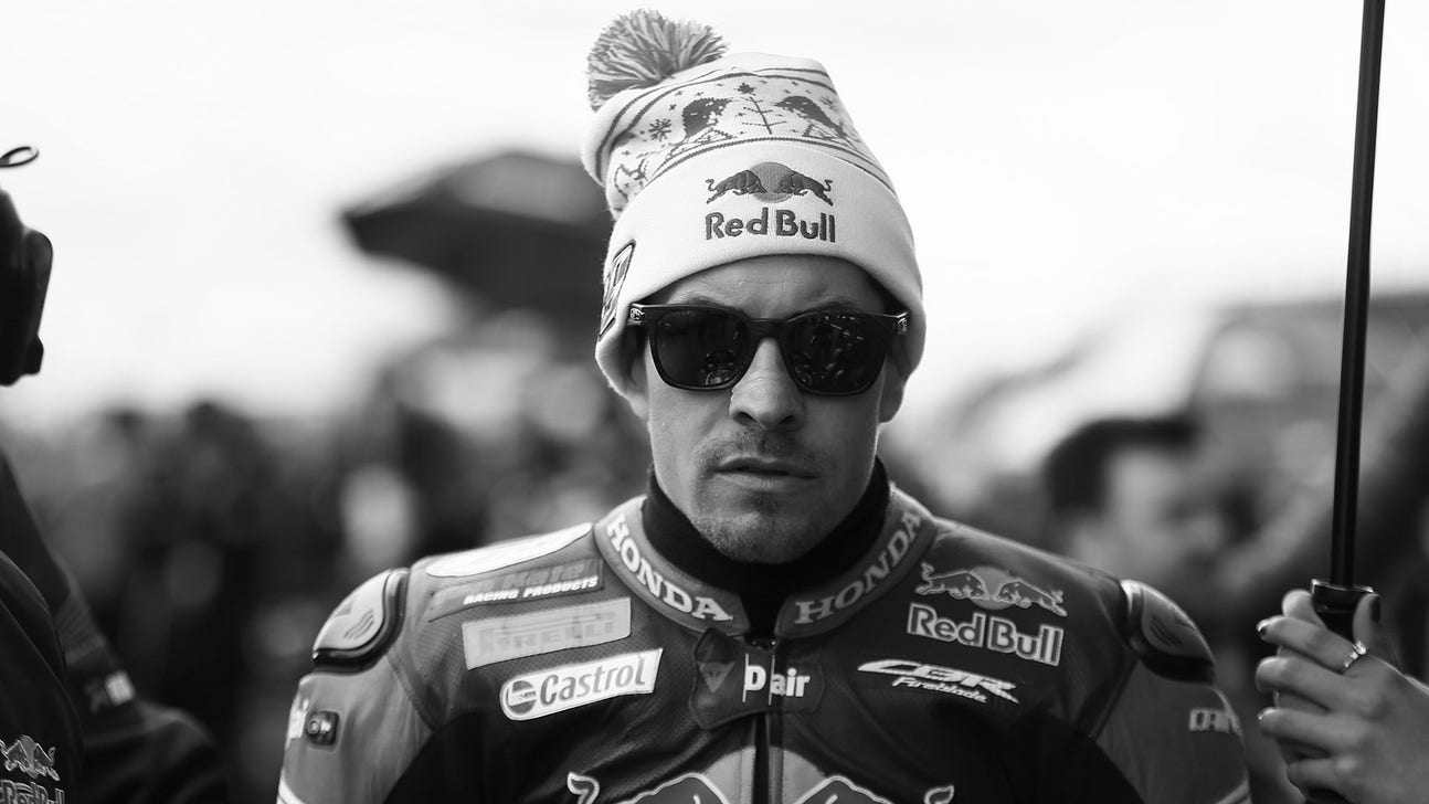 Motorcycle racer Nicky Hayden dies from injuries sustained in bicycle crash