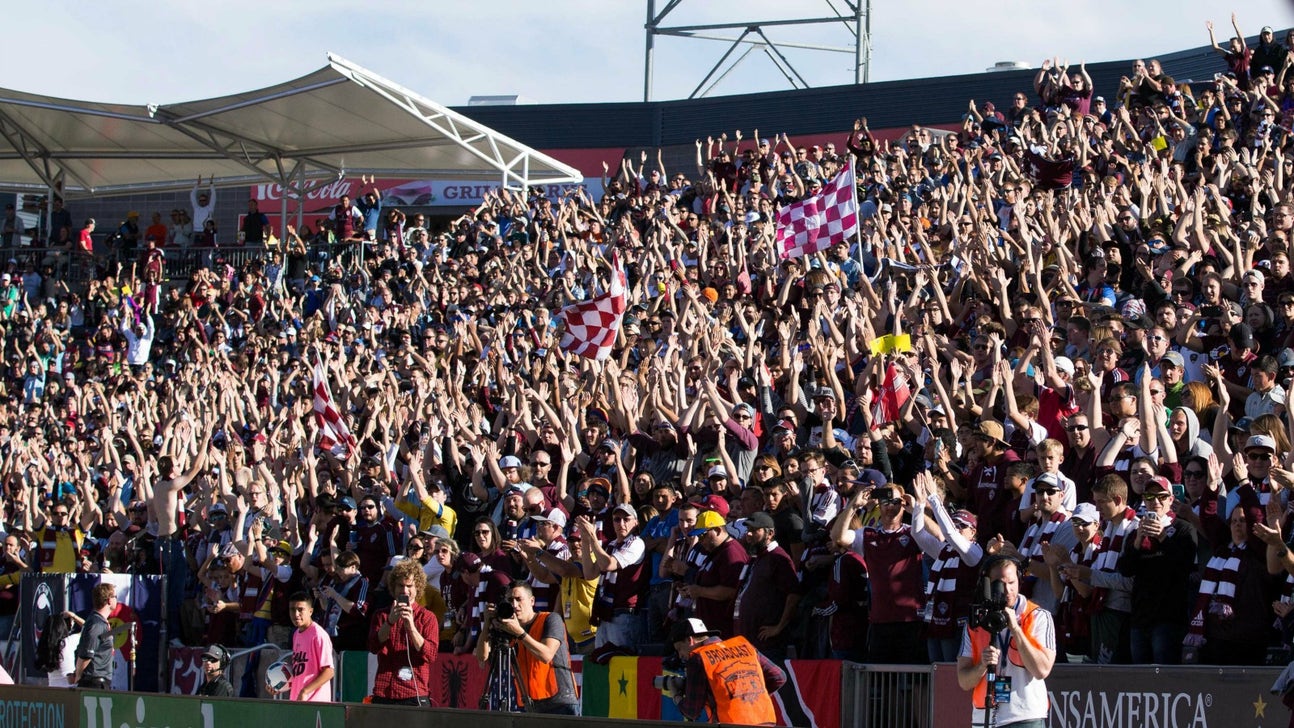 Who will host MLS Cup?