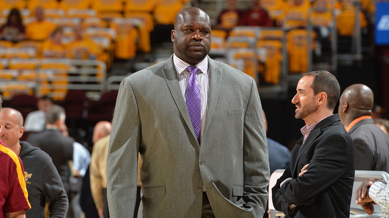 Shaquille O'Neal announces White House gaming marathon on Twitch