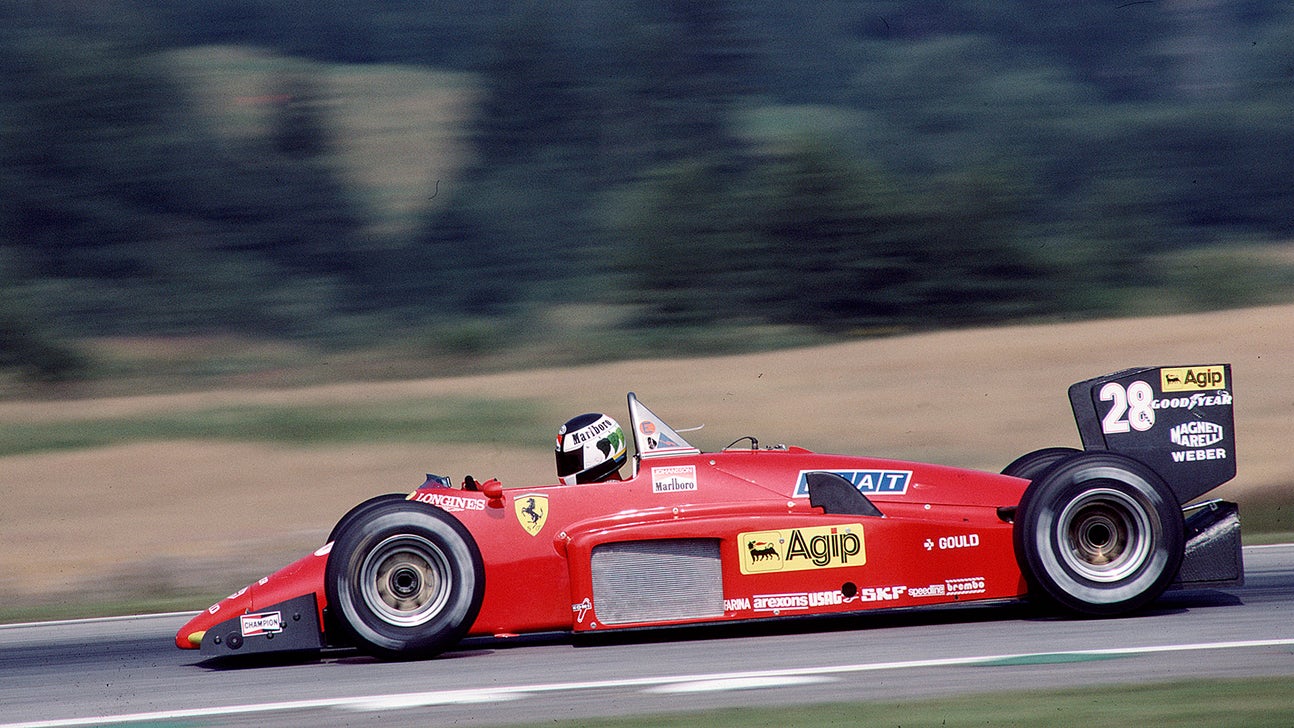 F1 cars cruise down the streets of Adelaide