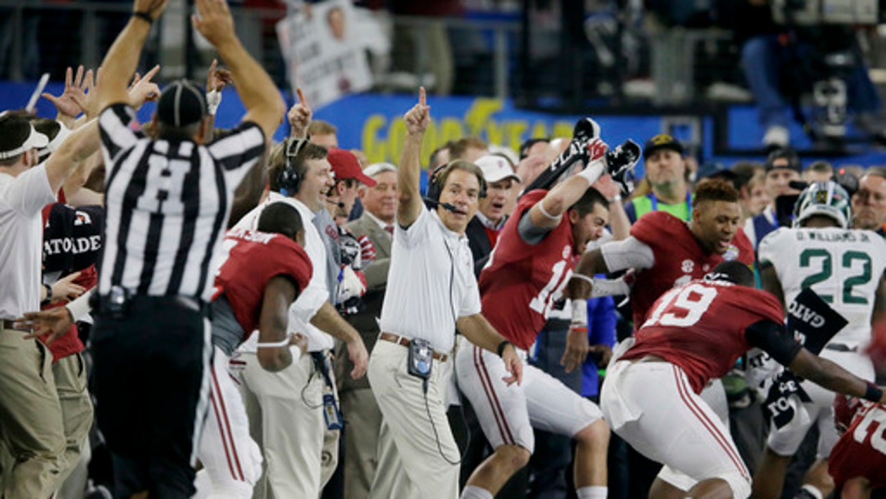 CFP abandons plan to play most of its semifinals on Dec. 31