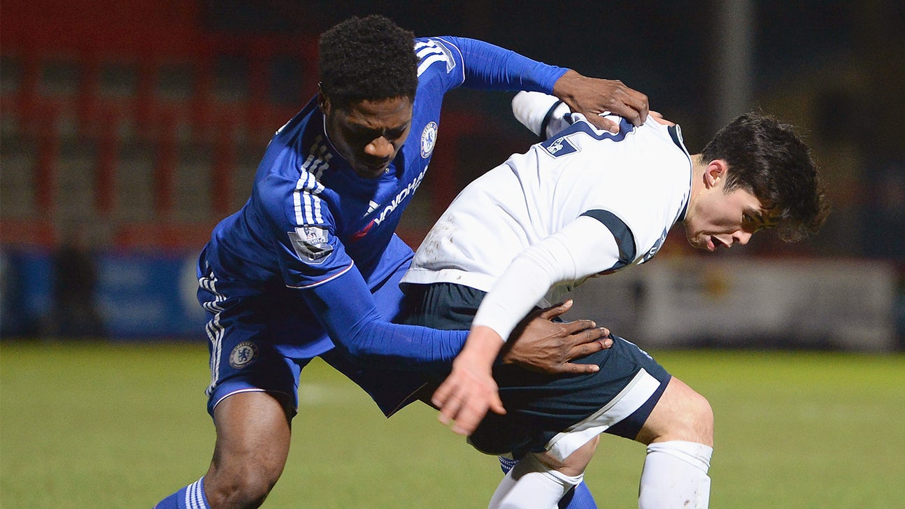 Chelsea U-21 player scores golazo from halfway line