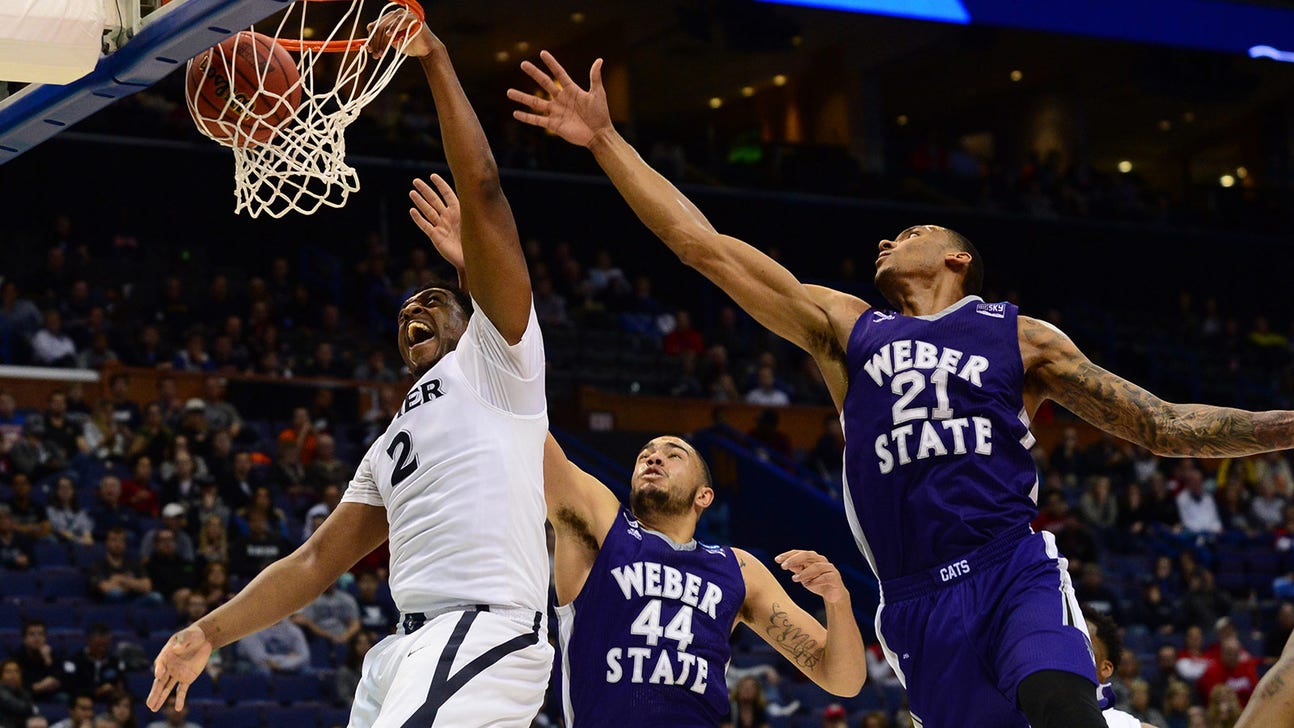 Late burst helps Xavier hold off pesky Weber State 71-53