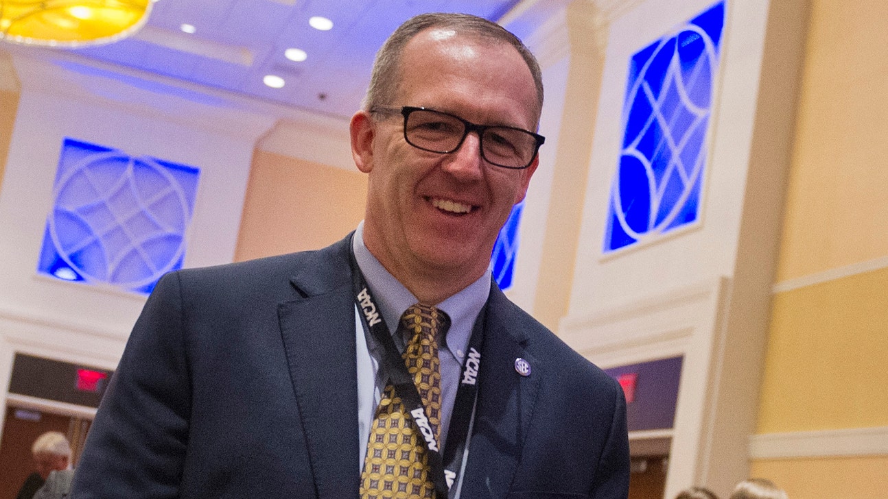 Underclassmen to be allowed to apply for draft, return?