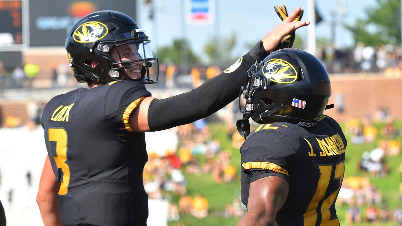 Tigers' offense dominates in season opener, winning 51-14