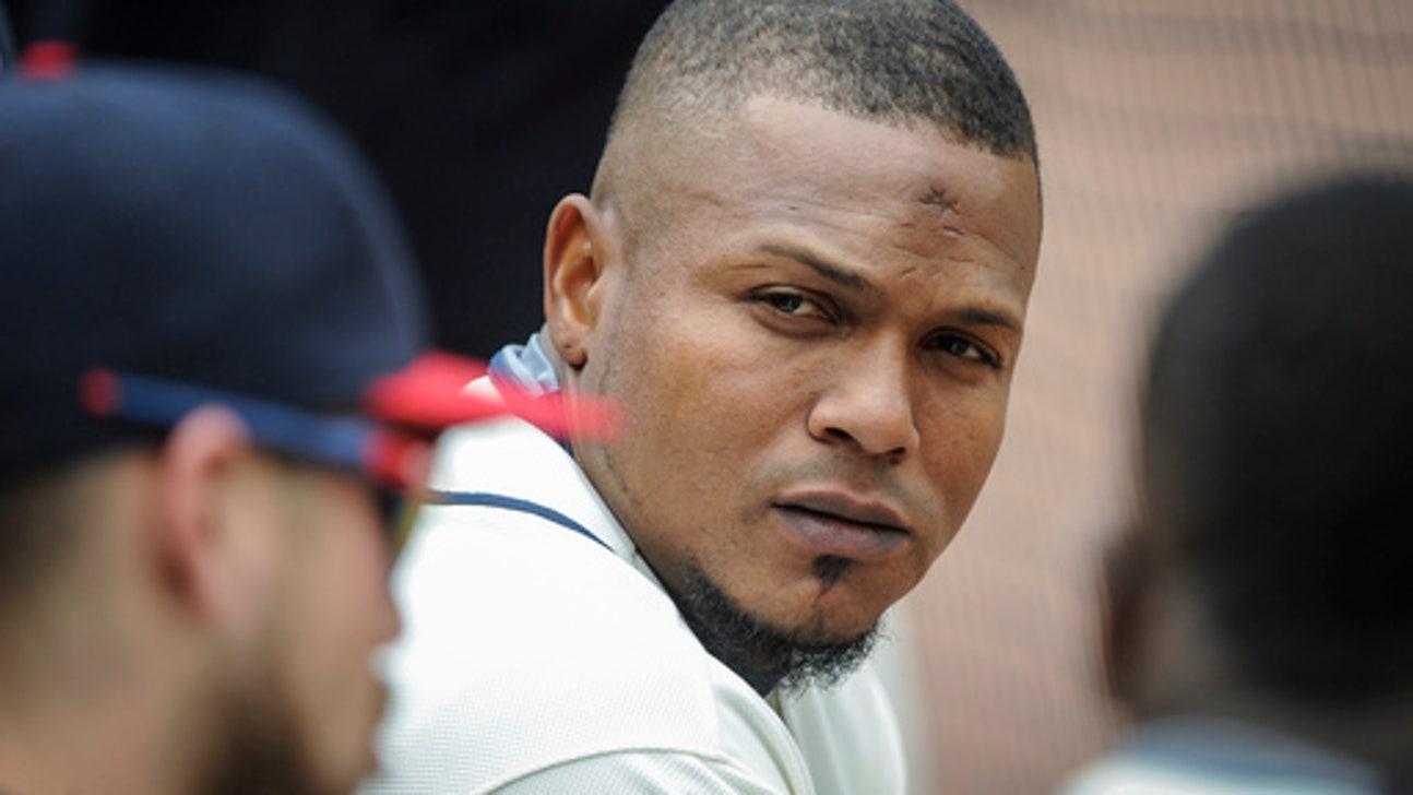 Braves SS Aybar out after getting bone stuck in throat