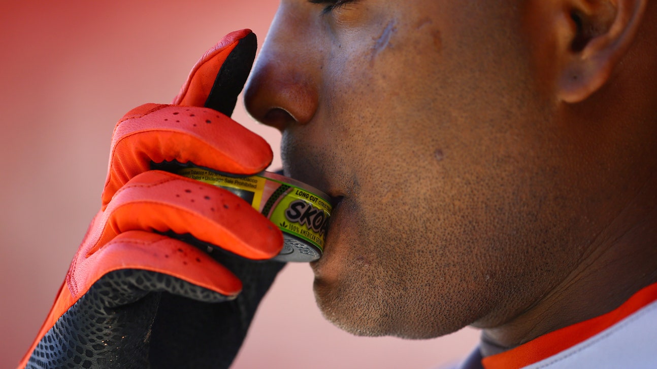 California bill seeks to ban chewing tobacco at baseball parks