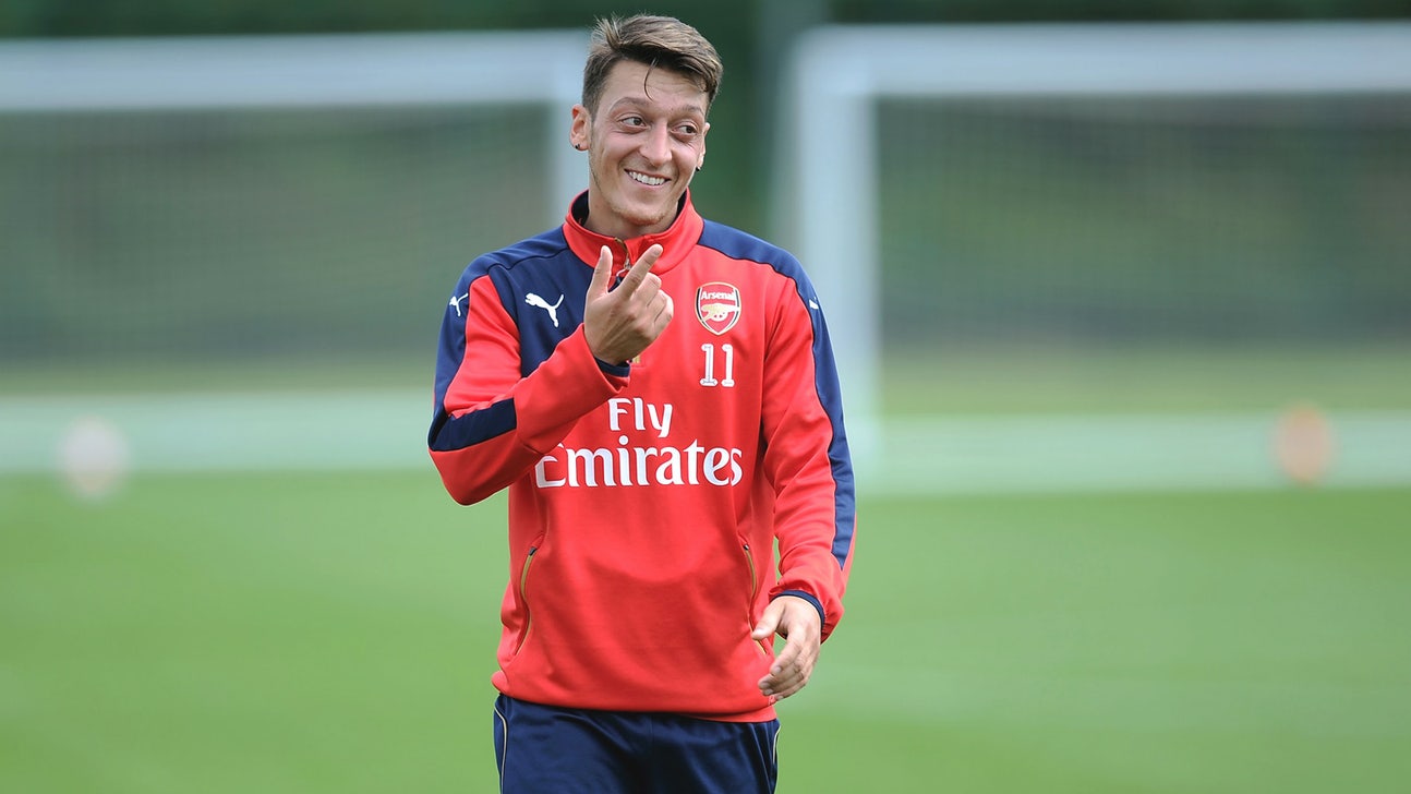Gunners boss expects Ozil to have his best Premier League season yet