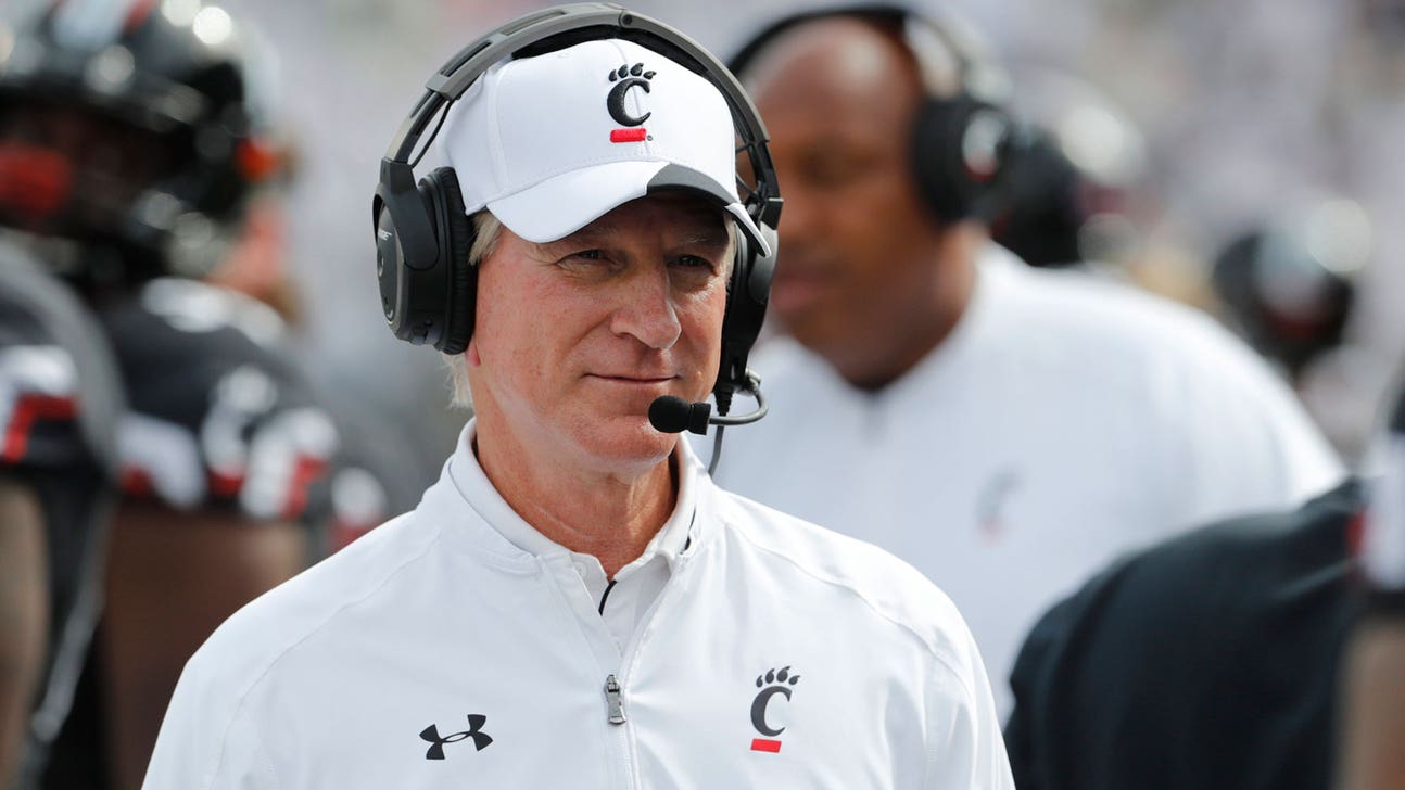 Tuberville resigns after coaching Cincinnati for 4 seasons