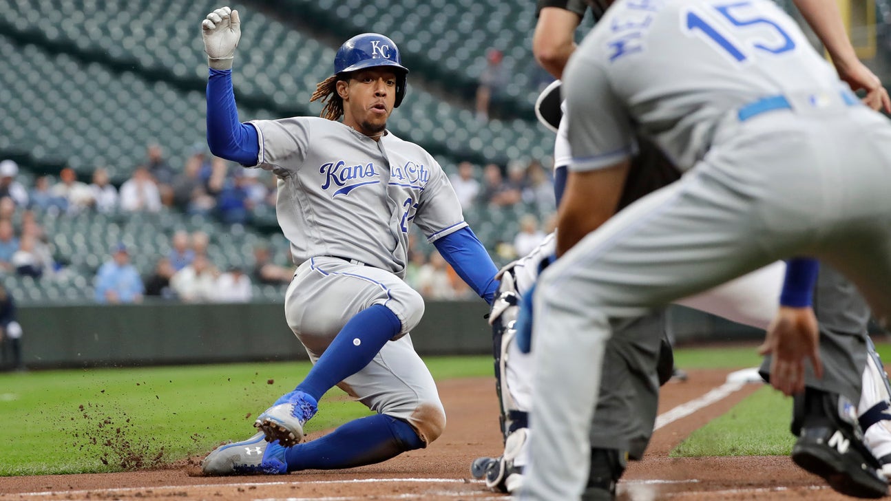 Royals reinstate Mondesi from IL among four roster moves