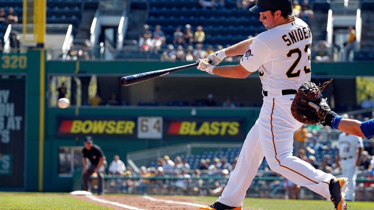 Royals sign OF Travis Snider to minor league contract