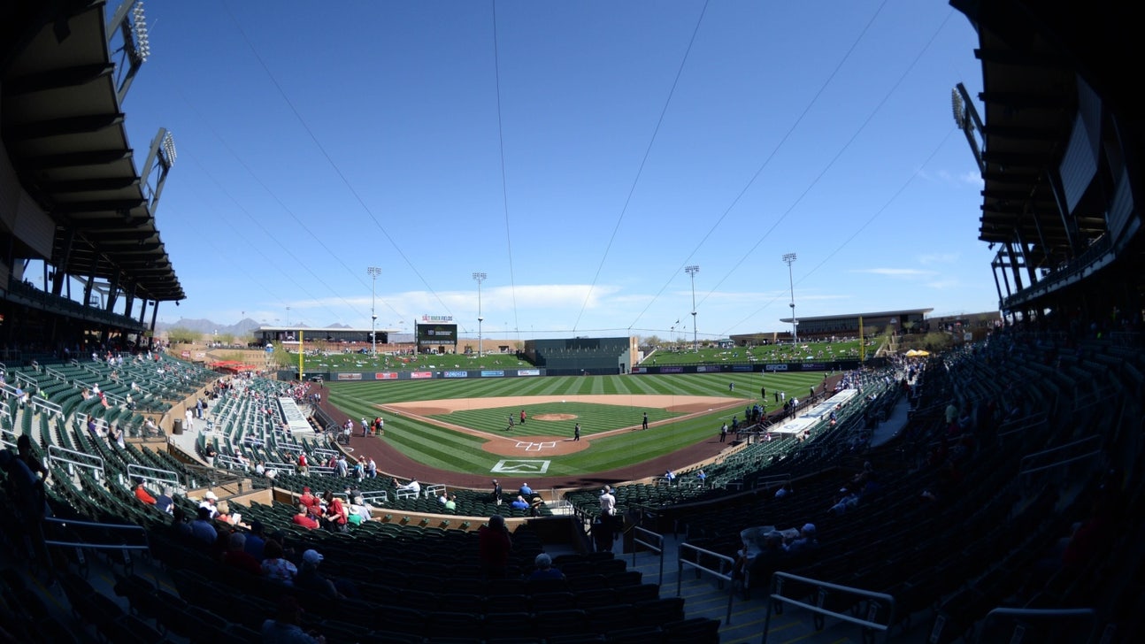 D-backs, Dodgers open Cactus League sans signs of tension