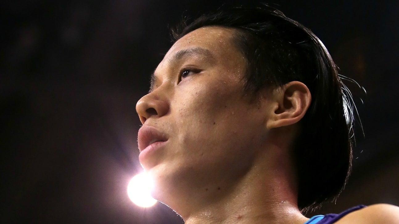 Jeremy Lin rocks cornrows for his latest wild hairstyle
