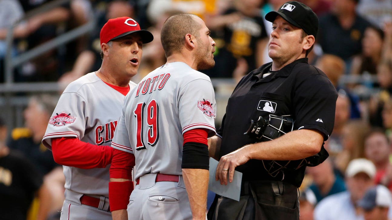 Reds' Votto ejected in 3rd inning against Pirates