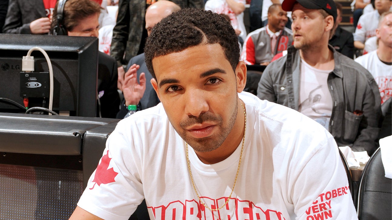 At Raptors' 'Drake Night,' you can make your own 'Hotline Bling' video