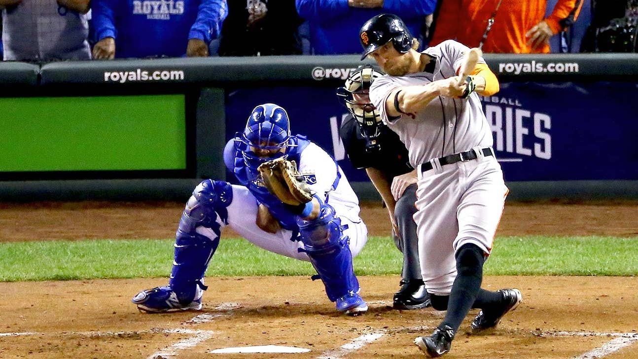 Pence's 2-run homer provides early spark for Giants in Game 1