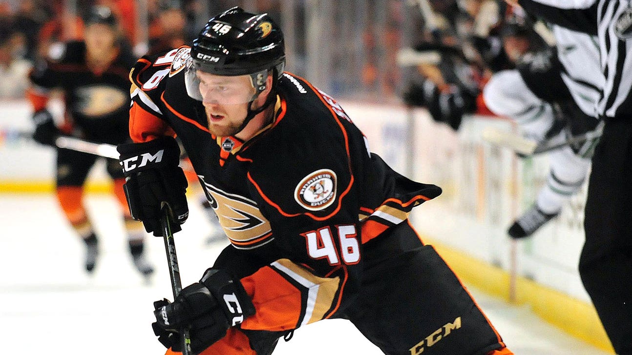 Blackhawks acquire Sekac from Ducks for Garbutt
