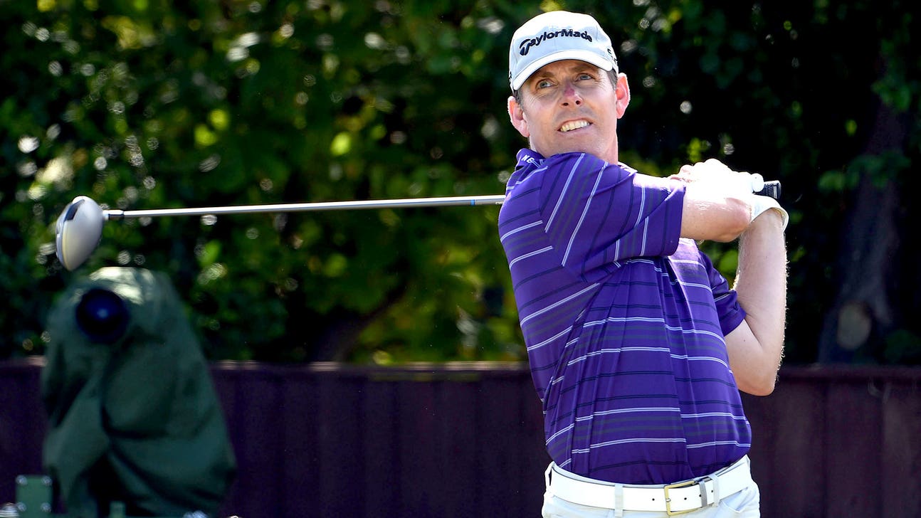 Justin Leonard misses playoffs, experiences something more meaningful