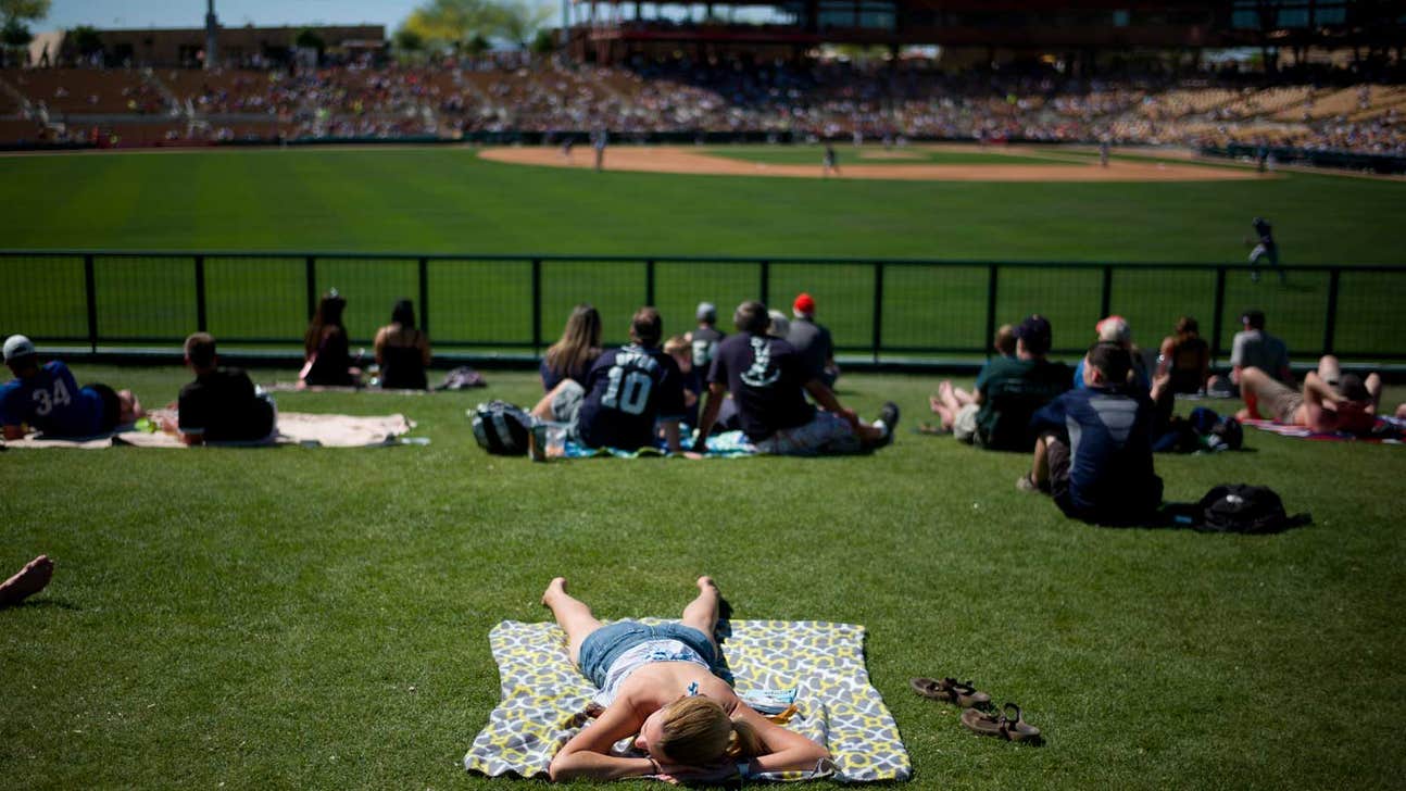 Danks throws 6 shutout innings, White Sox stop Padres 6-1