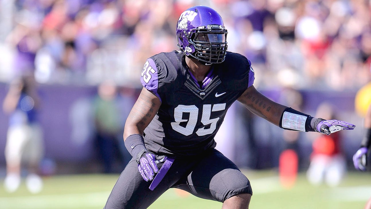 Stephen F. Austin says Devonte Fields not enrolling at school