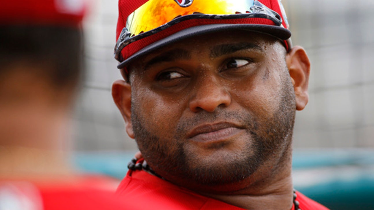 Red Sox 3B Pablo Sandoval to have surgery on left shoulder