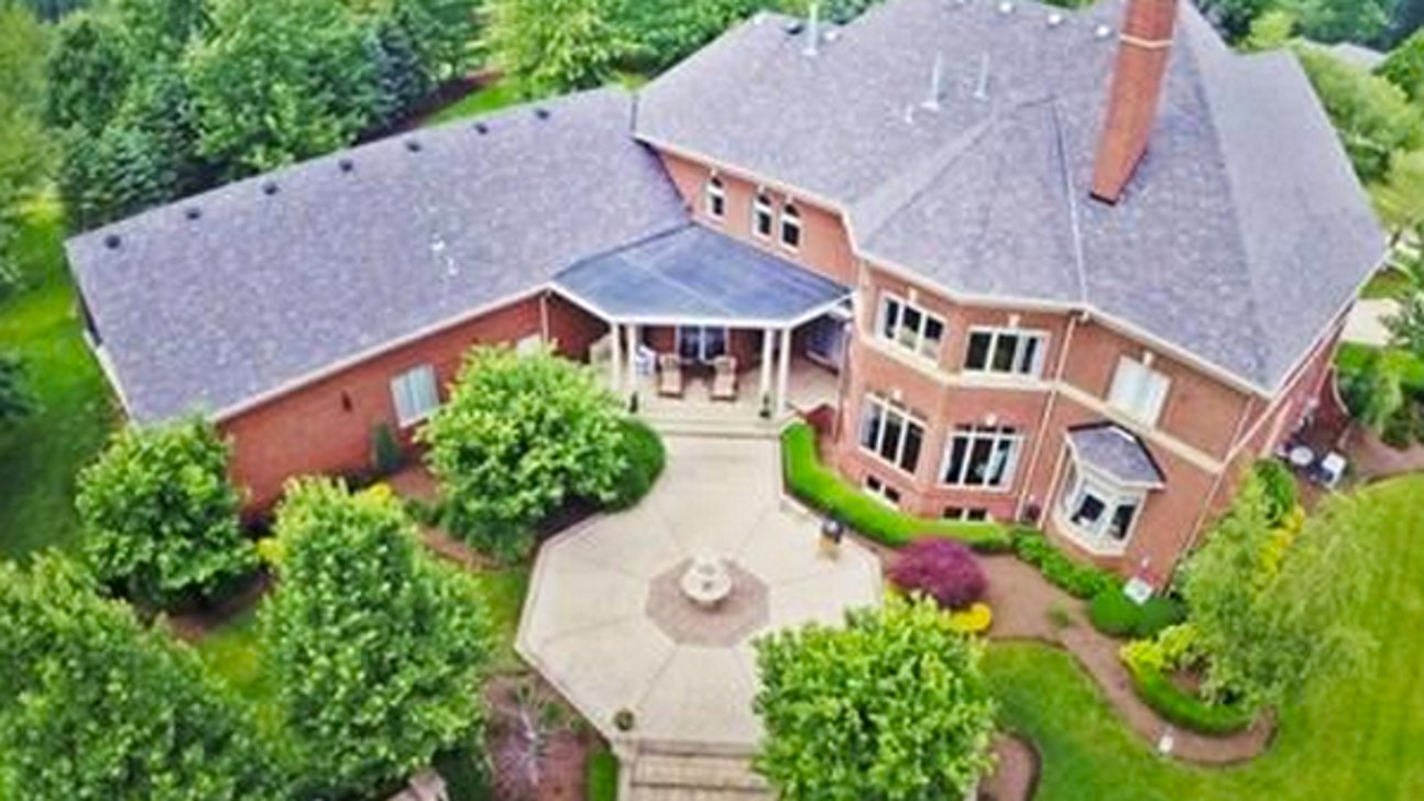 Ex-Cavs coach's Westlake mansion is up for sale