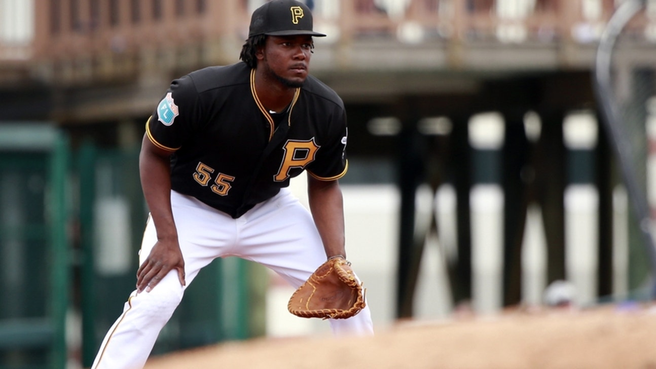 Pittsburgh Pirates: What has Josh Bell Shown Thus Far on Defense