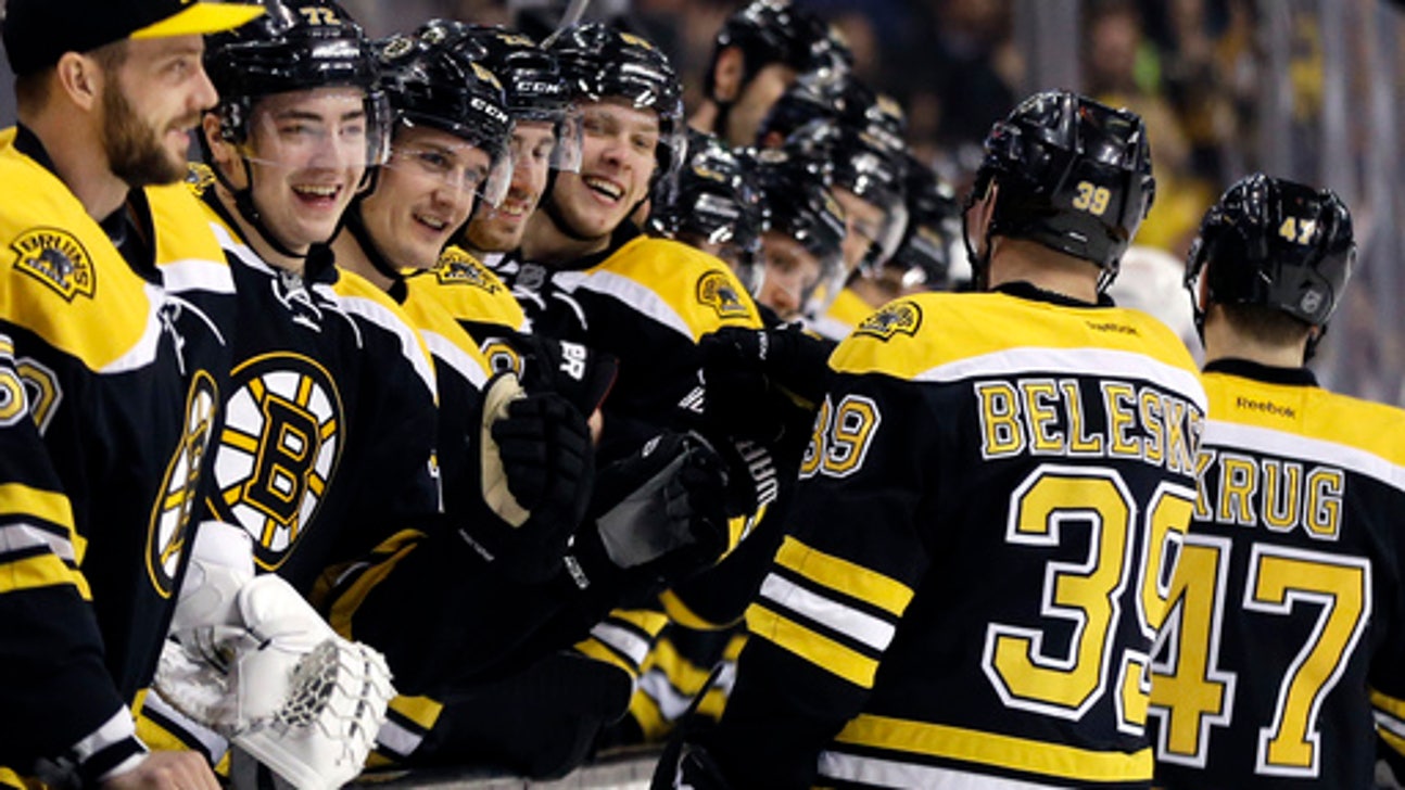 Bruins' playoffs hopes live on with win over Red Wings