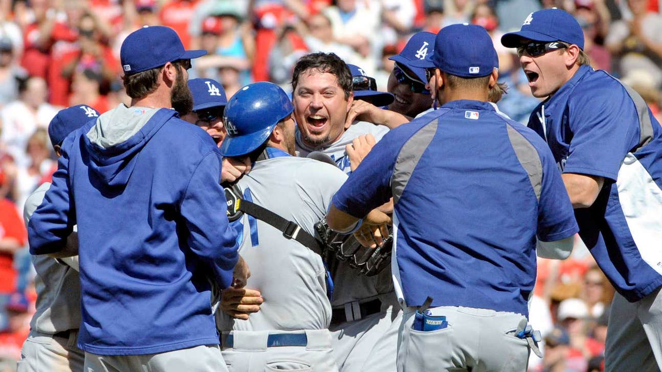 Dodgers place Beckett on DL with hip injury; Hernandez activated