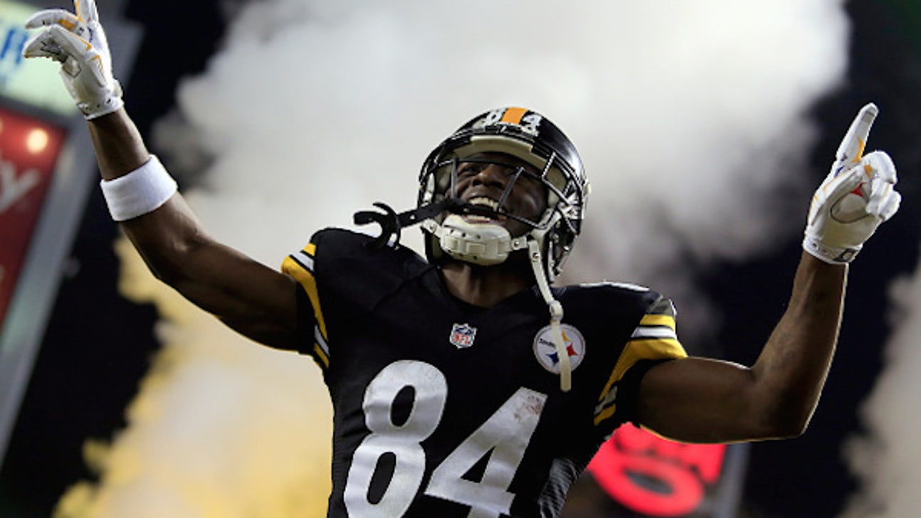 Report: Antonio Brown wants new contract, will skip workouts