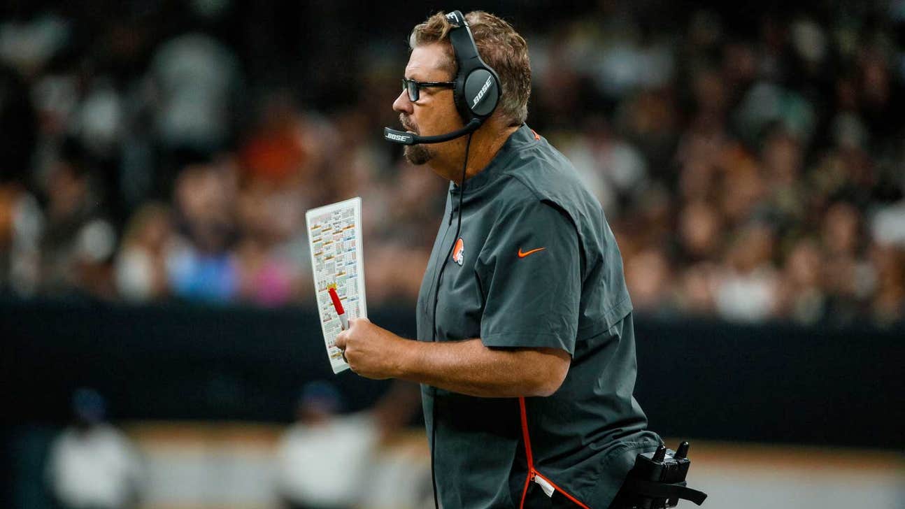 Browns fire head coach Hue Jackson, name Gregg Williams interim