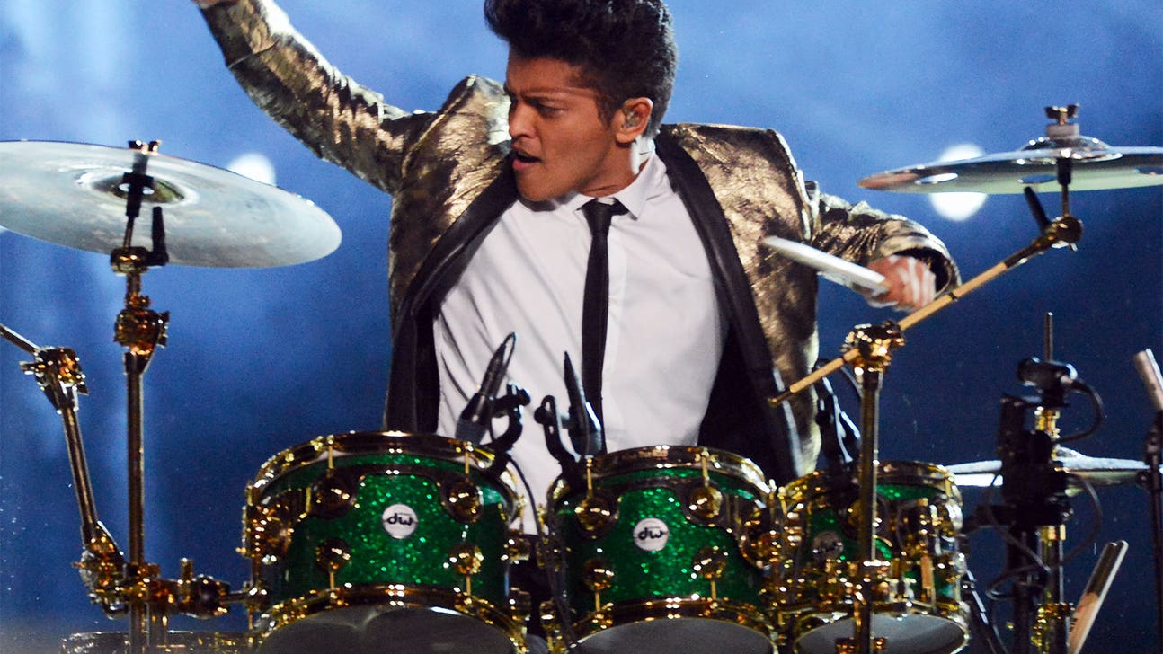 Rejoice! Bruno Mars officially confirmed for Super Bowl 50 halftime show