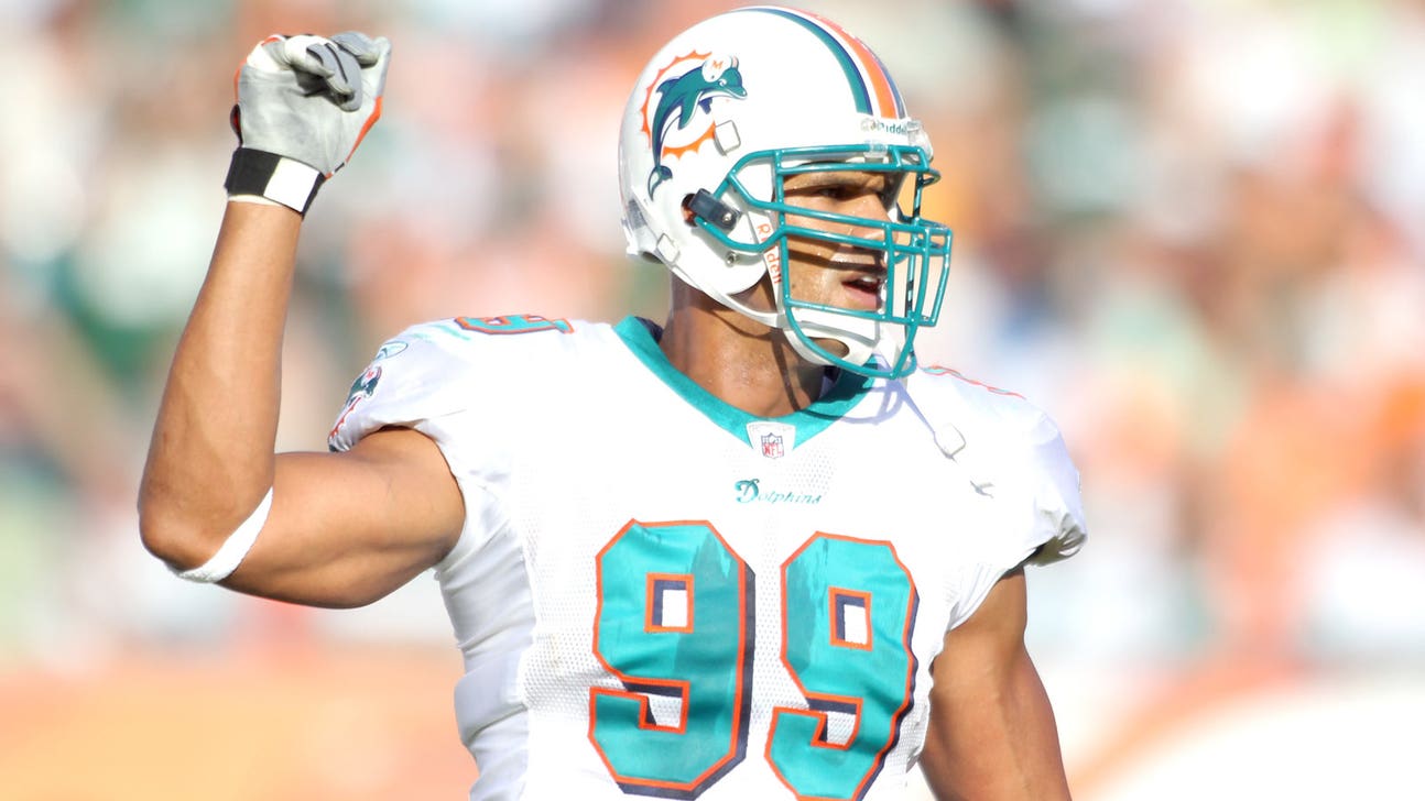 Dolphins great Jason Taylor weighs in on Adam Gase, window to win