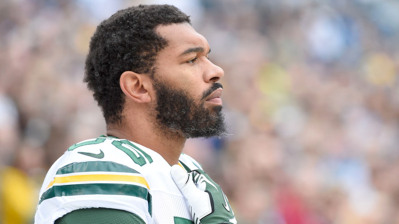 Julius Peppers passes Lawrence Taylor on all-time sack list