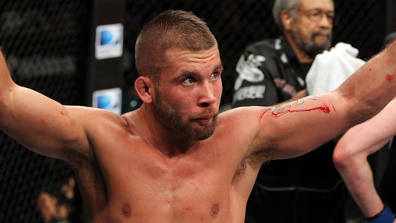 Jeremy Stephens pulls off TKO after back-and-forth war with Dennis Bermudez
