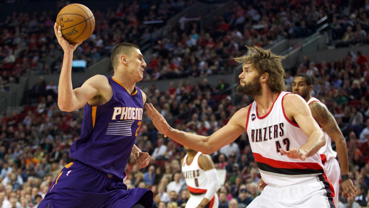 Why is Suns C Alex Len practicing three-pointers?