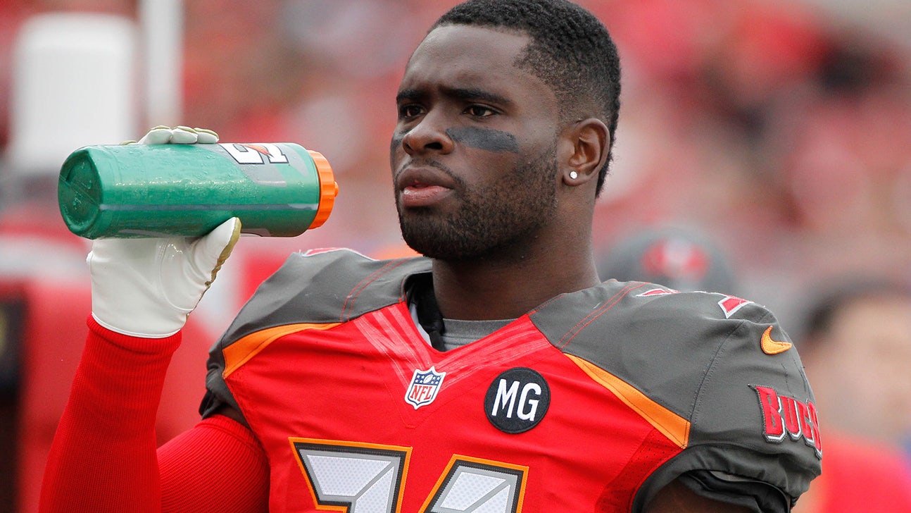 Report: Buccaneers place Major Wright on injured reserve