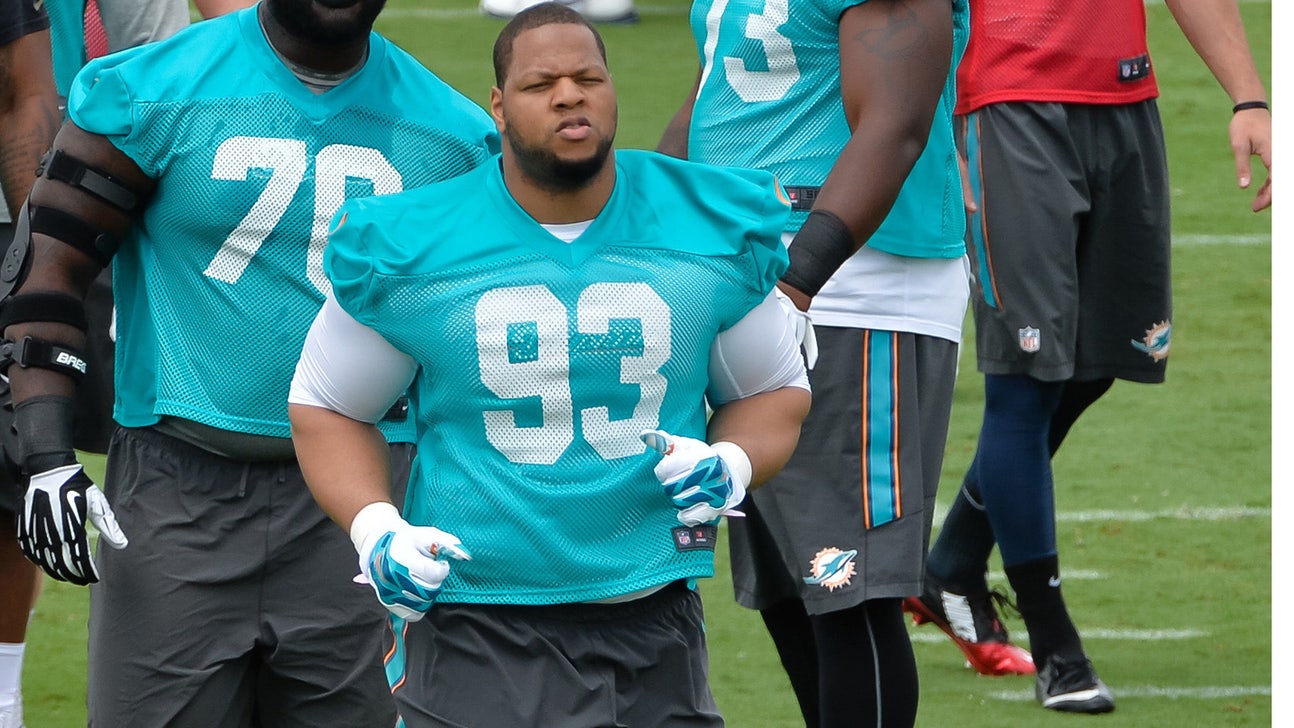 Suh's impact felt early and often at Dolphins OTAs
