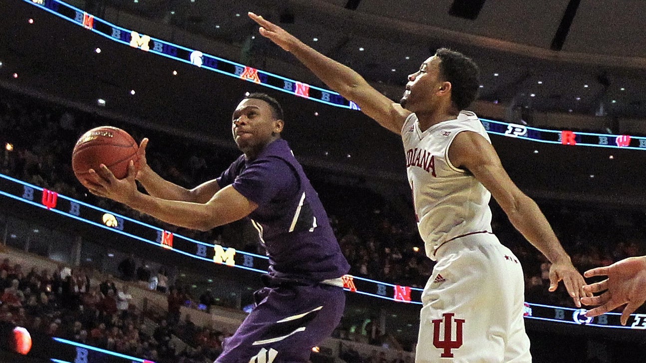 Ex-Northwestern basketball player sues NCAA, school over transfer rule