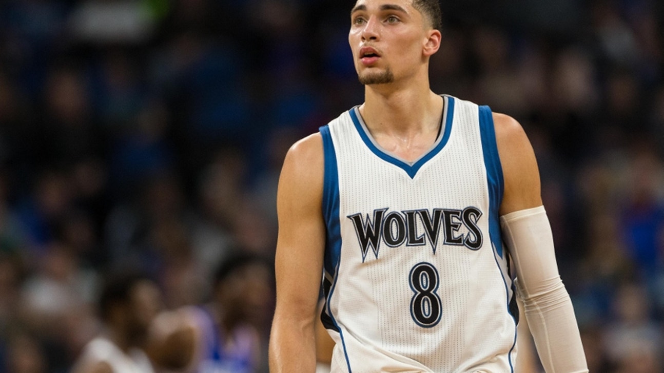 Zach LaVine nails 360 dunk from near free throw line (Video)