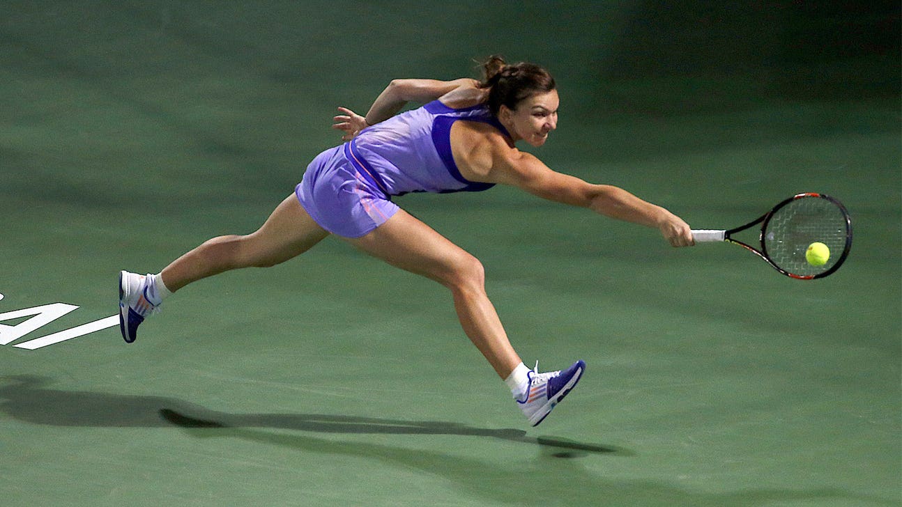 Halep advances to semifinal against Wozniacki in Dubai