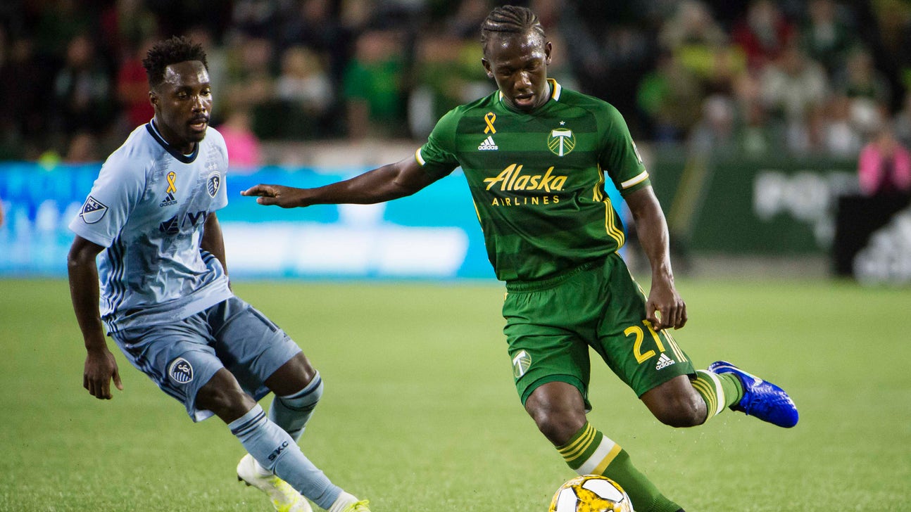 Sporting Kansas City suffers 2-1 loss after two late goals