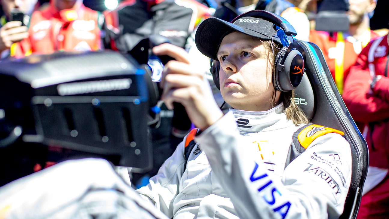 Bono Huis wins $200,000 in Formula E sim race