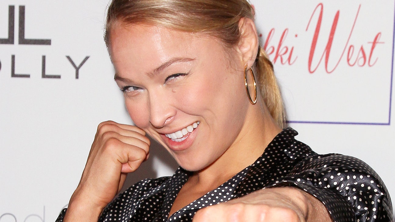 Ronda Rousey shreds hoodie given to her by Rener and Ryron Gracie