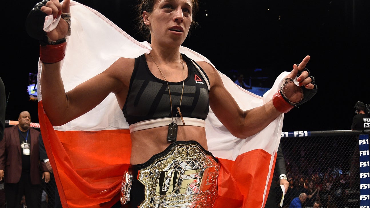 Report: Joanna Jedrzejczyk to defend title against Karolina Kowalkiewicz at UFC 205